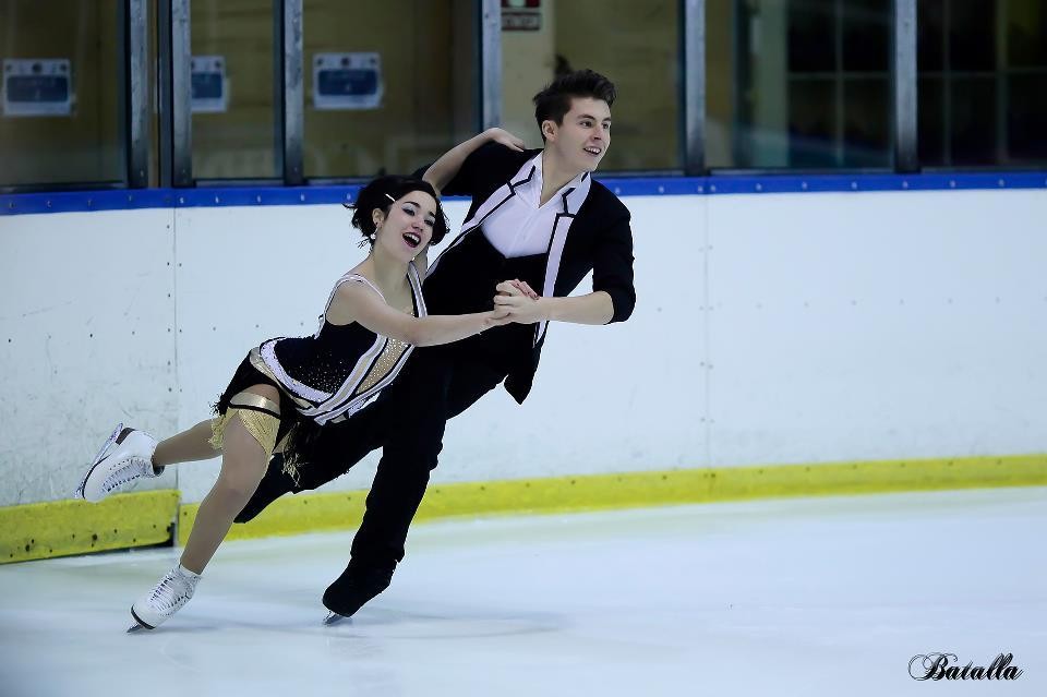 Celia Robledo y Luis Fenero se clasifican para la final del mundial júnior - HIELO ESPAÑOL