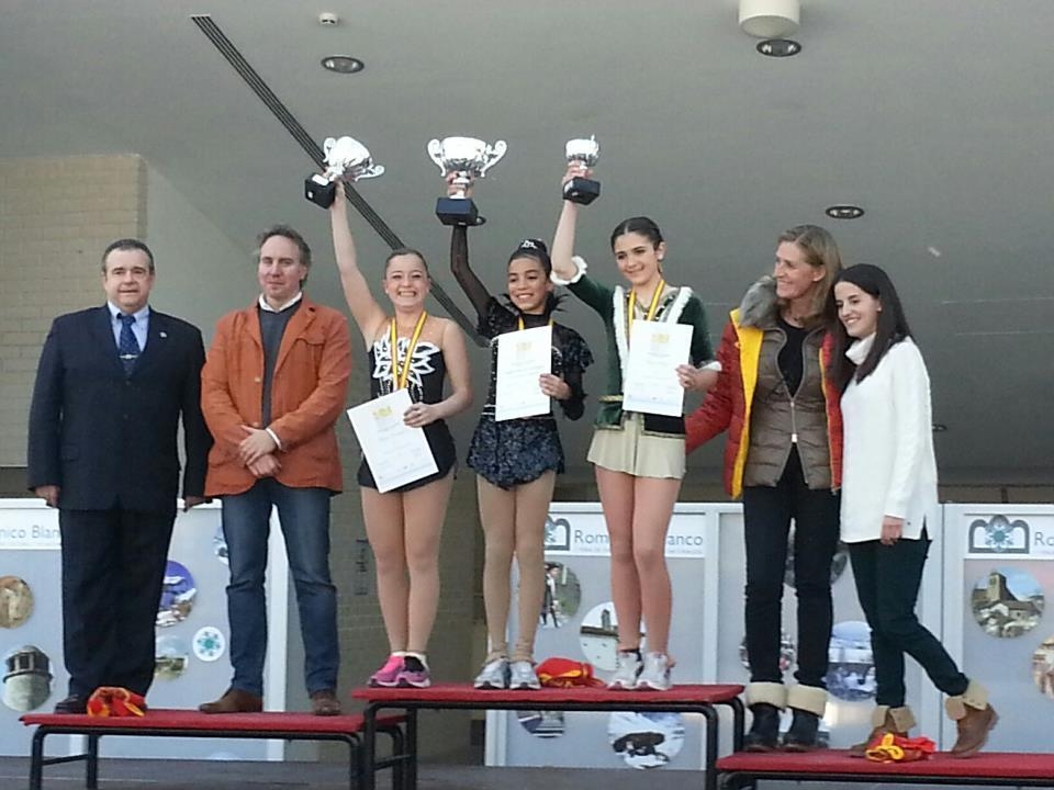 Valentina Matos, Gaizka Madejón y Belén Ávarez, nuevos Campeones de España - HIELO ESPAÑOL