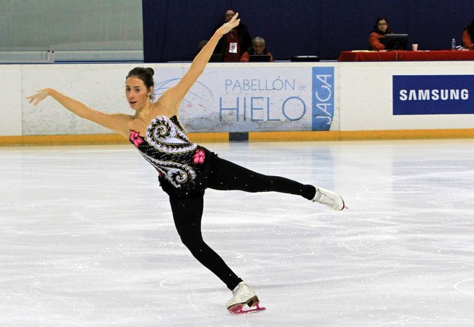 La FEDH convoca a María Martínez y Elena Mangas para el Bavarian Open - HIELO ESPAÑOL