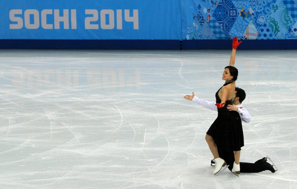 Sobresaliente debut olímpico de Sara Hurtado y Adriá Díaz - HIELO ESPAÑOL