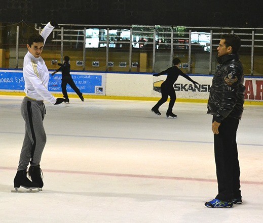 Los nuevos programas de Javier Fernández se crearán en España - HIELO ESPAÑOL