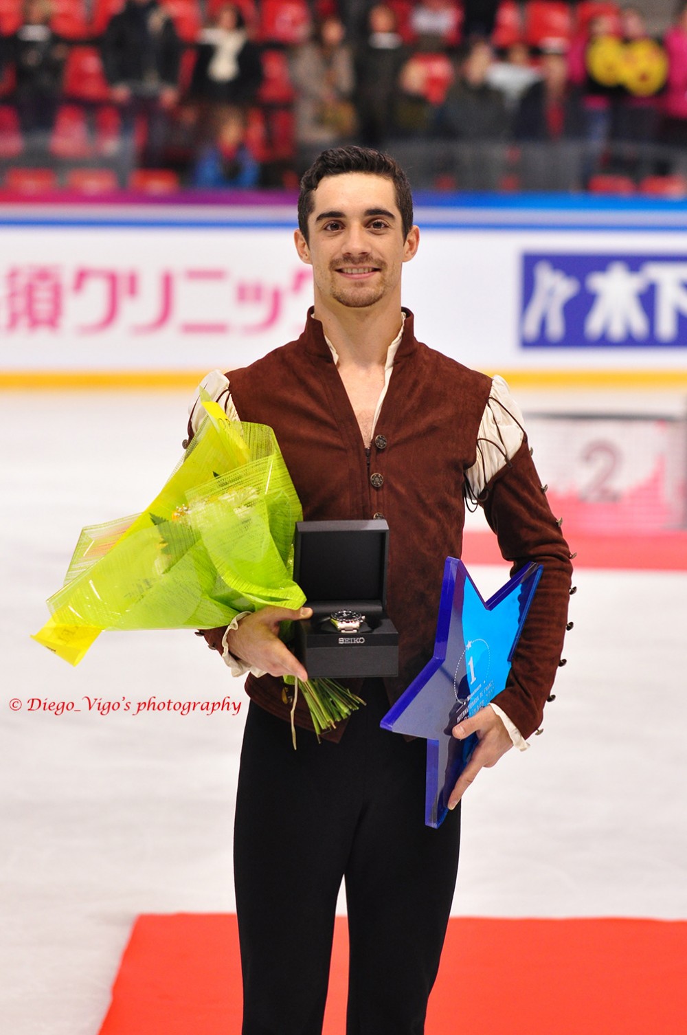 Javier Fernández  vence en Grenoble y puede soñar con la final del Grand Prix - HIELO ESPAÑOL