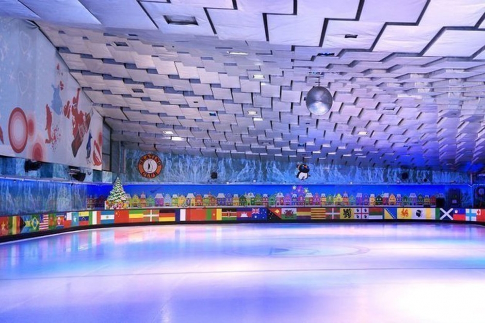 El Skating de Barcelona cierra para transformar su recinto en un supermercado - HIELO ESPAÑOL