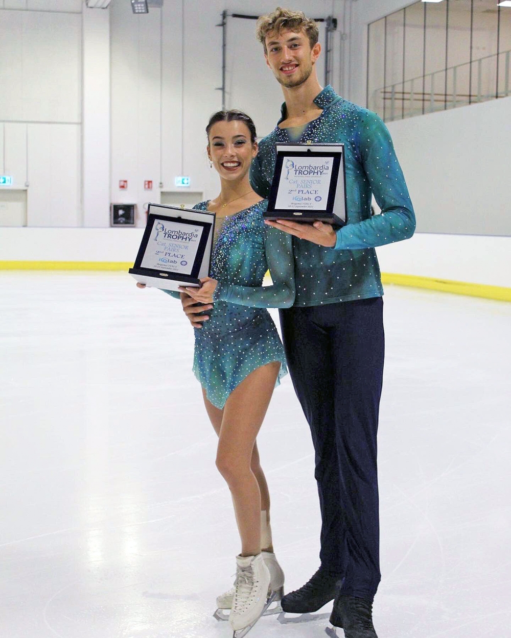 España logra dos medallas y cinco mínimas en el Lombardía Trophy - HIELO ESPAÑOL