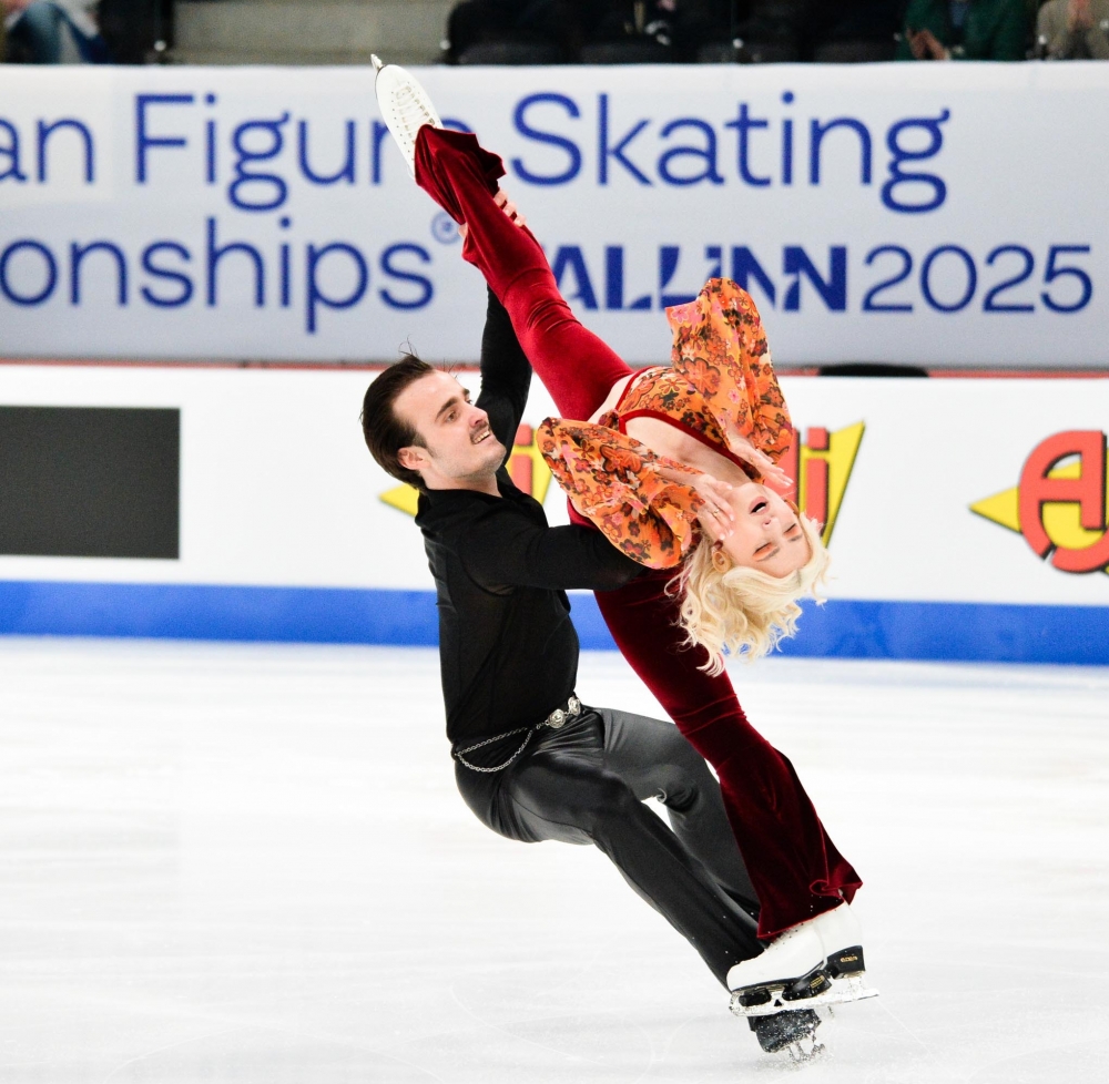 Olivia Smart & Tim Dieck acaban séptimos en la danza rítmica, pero aspiran a más - HIELO ESPAÑOL